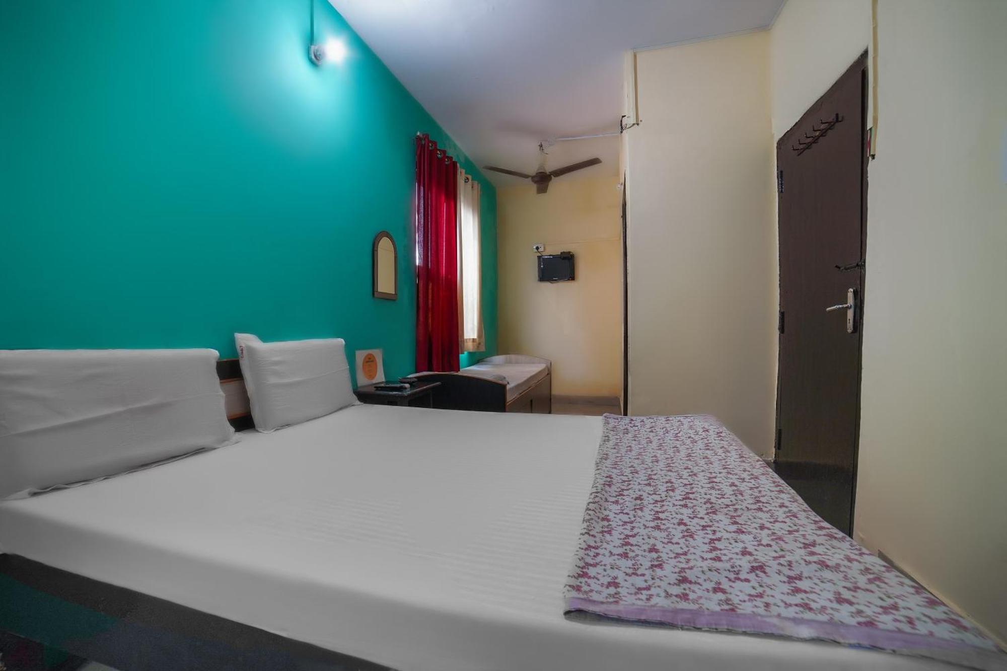 Spot On Komfort Guest House Rudrapur Zewnętrze zdjęcie
